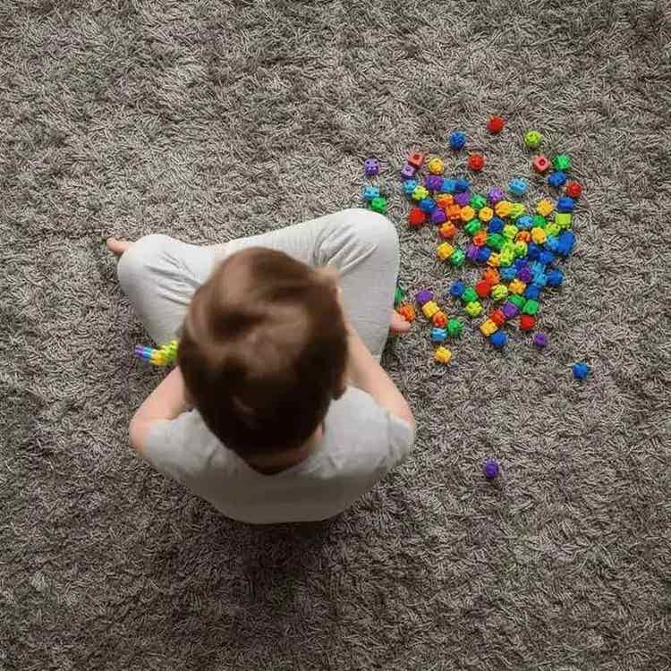 Is there any changes in Autism signs in different age groups