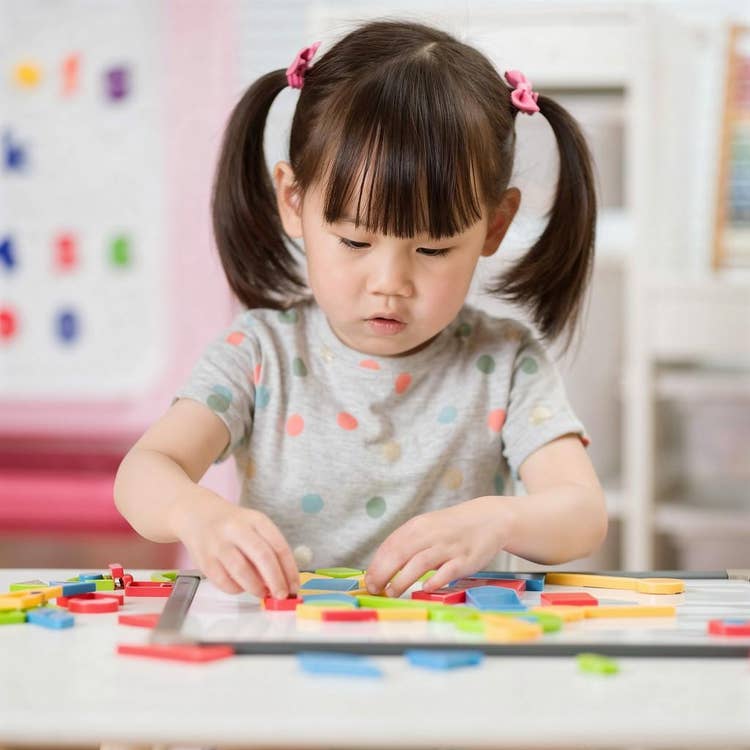 Autism vs speech delay – clinical differences, early signs & evaluation guide in India