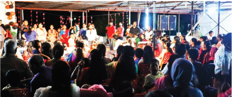 Razzle Dazzle Dinner Meet & a party for parents