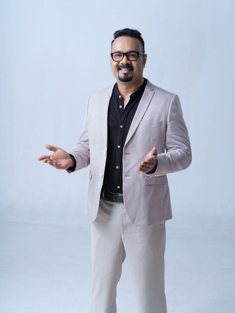 Dr. Jameson Samuel Founder,Director and Chief Consultant